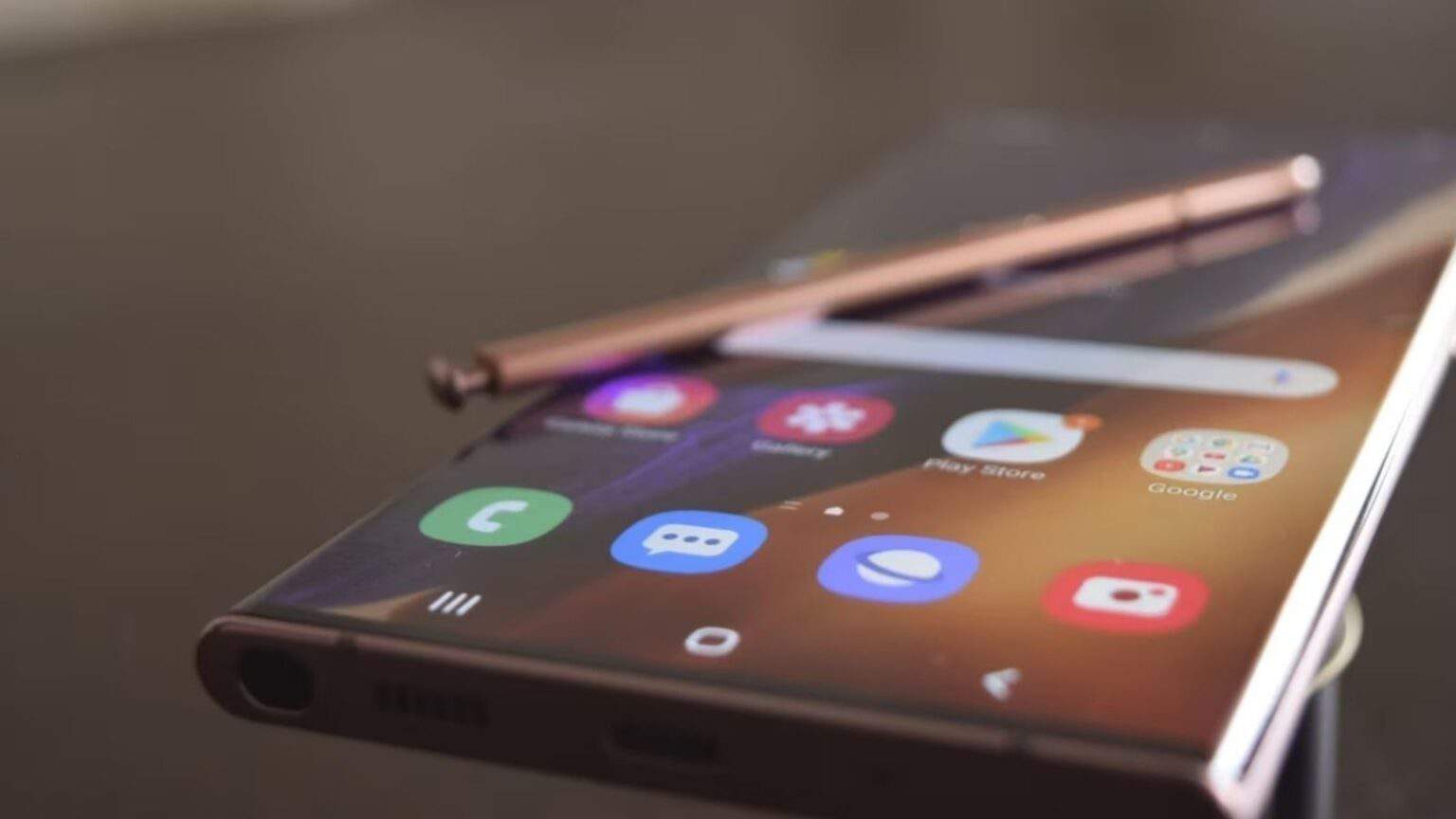 Lo strano odore della S Pen analizzato nel dettaglio