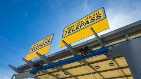 Telepass, aumenti in arrivo: ecco i nuovi prezzi per l'estate