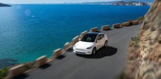 Tesla rivoluziona l'elettrico in EUROPA con la nuova Model Y Long Range