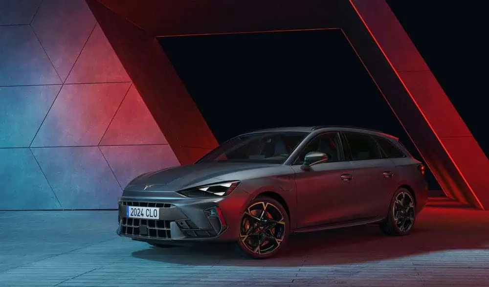 CUPRA_Leon_Sportstourer_01