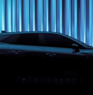 Renault Symbioz: il nuovo SUV ha finalmente una data di lancio