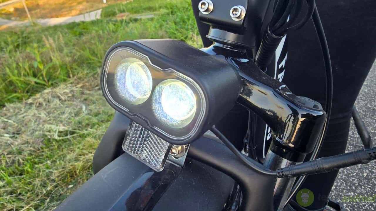 Fafrees F20 X-Max (8)