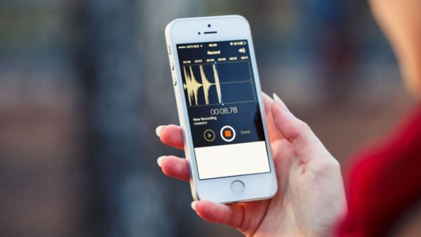 iPhone metodo per registrare di nascosto