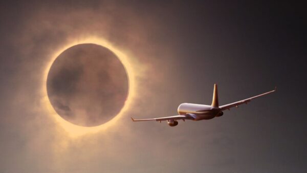 Eclissi solare: potrebbe scatenarsi il caos per i voli di linea