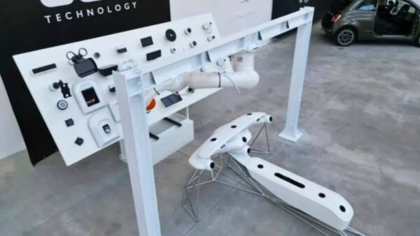 TUC.tiny: la nuova interfaccia modulare per auto sembra un giocattolo