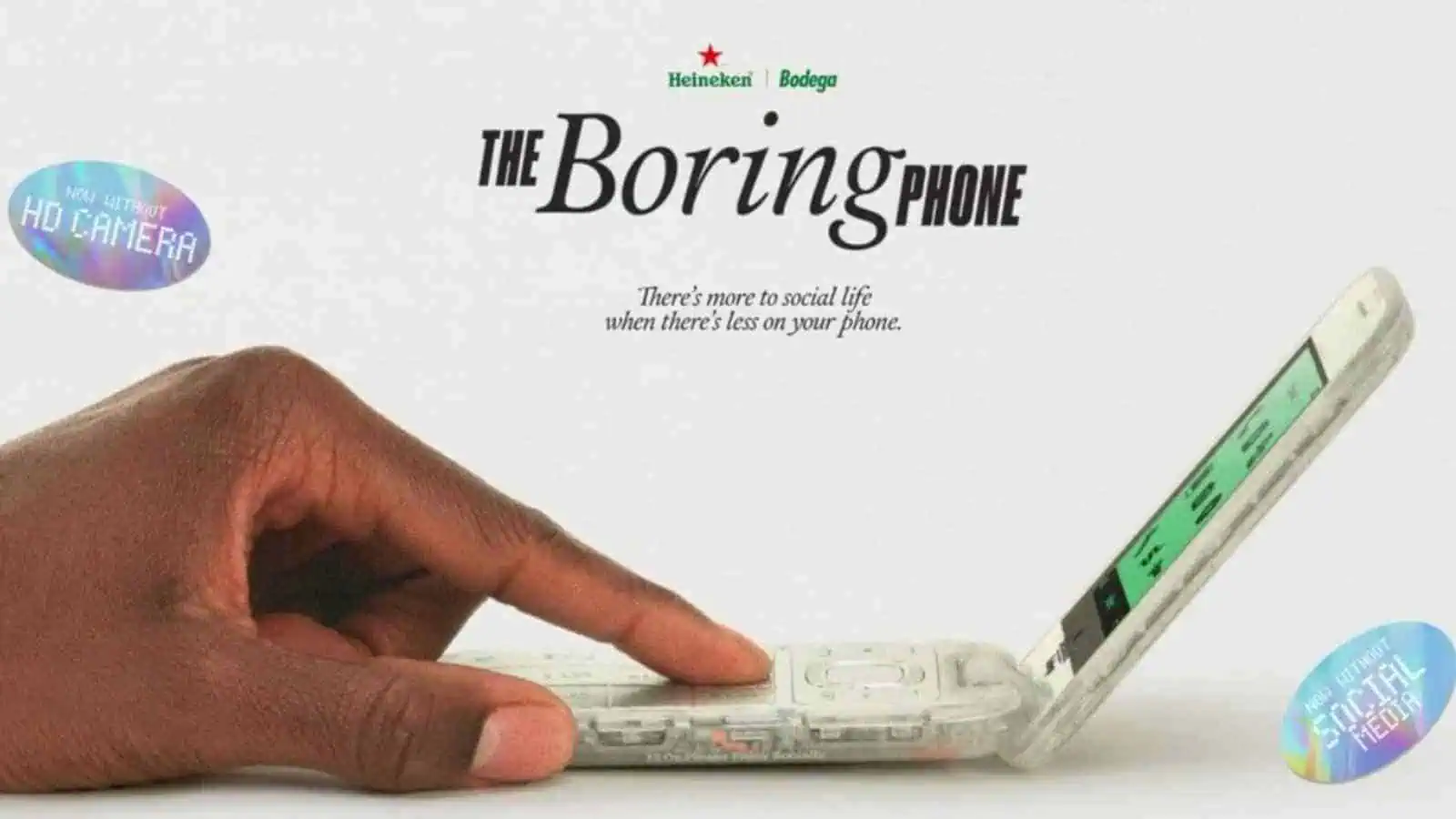 Uno telefono a dir poco originale il Boring Phone, con un sapore forte vintage
