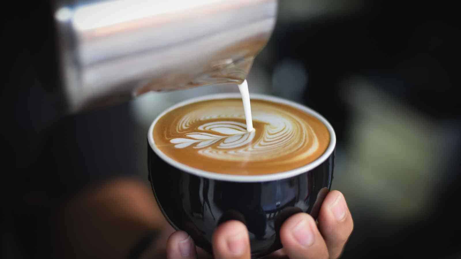Il nuovo blend AI-conic della Kaffa Roastery è stato sviluppato dall'intelligenza artificiale, che ha scelto le miscele migliori di caffè