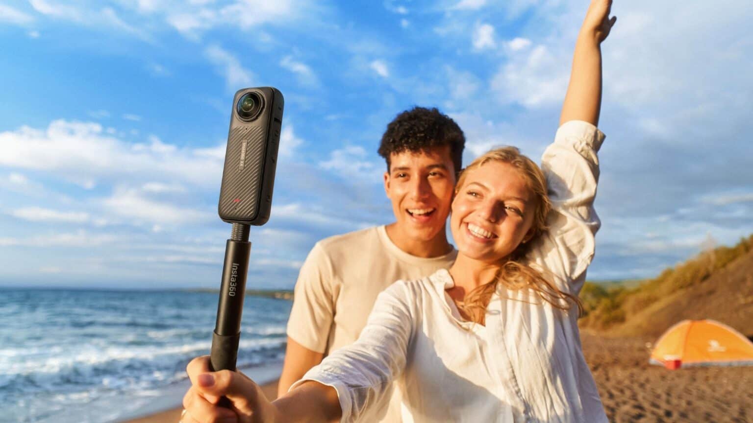 Insta360 X4 è ufficiale: registrazione in 8K con Intelligenza Artificiale