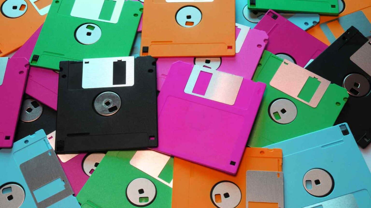 Il floppy disk, che viene dal nostro passato tecnologico, nel sistema ferroviario di San Francisco è ancora una realtà