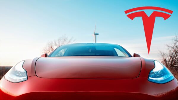 Tesla: arriva Spring update con interessanti novità