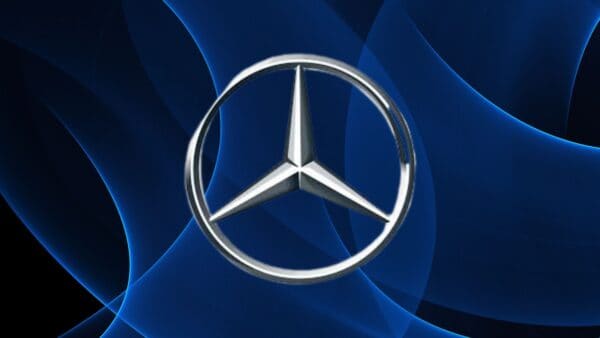 Mercedes-Benz: in arrivo il super SUV elettrico da 1000 cavalli