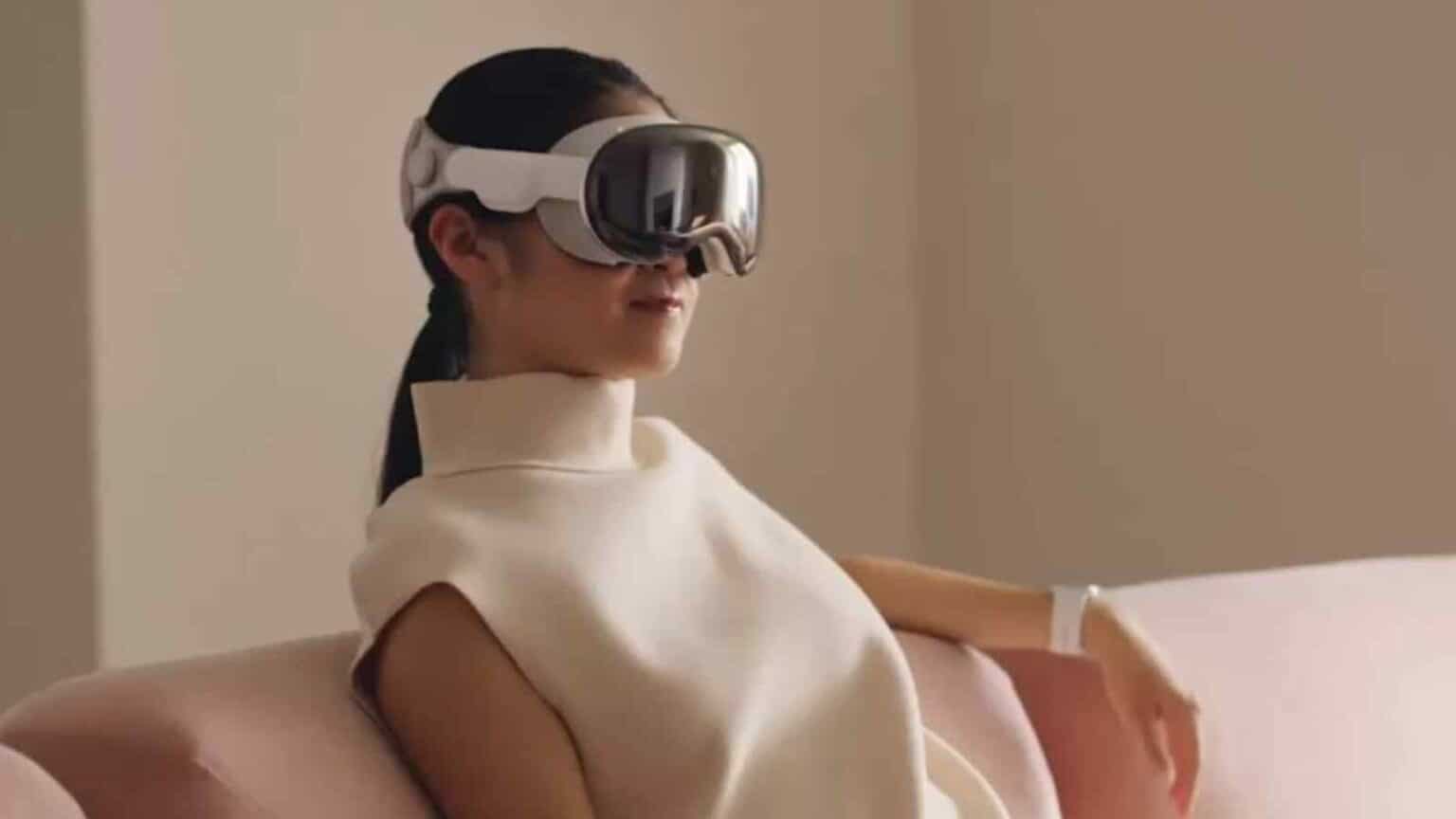 Il VIsion Pro di Apple sta vivendo un momento di incertezza e forse di cambiamento nelle dinamiche di vendita