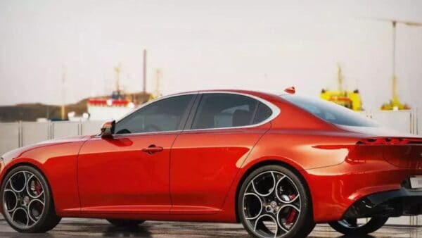Alfa Romeo Giulia 2026: l'icona italiana avrà davvero 1.000 CV?