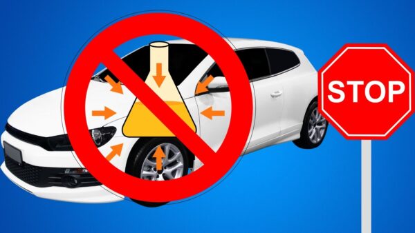INEOS: l'Europa non riuscirà a stoppare le auto endotermiche
