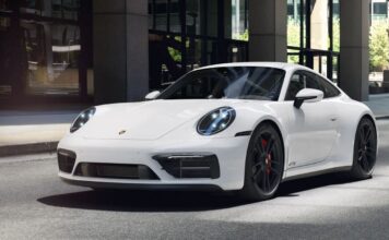 La Porsche 911 diventa ibrida: le nuove 911 Carrera GTS e 911 Carrera T-Hybrid