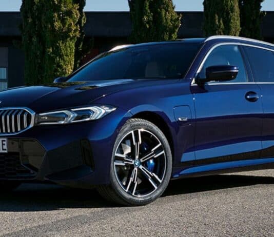 BMW Serie 3: aggiornamenti e più potenza per i modelli plug-in
