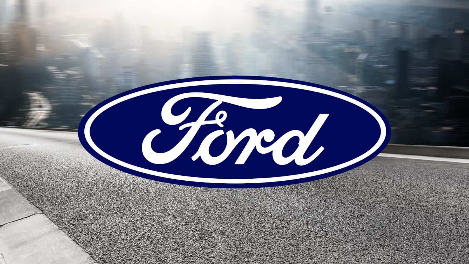  Ford Explorer: aperti gli ordini in Italia, quanto costa? 