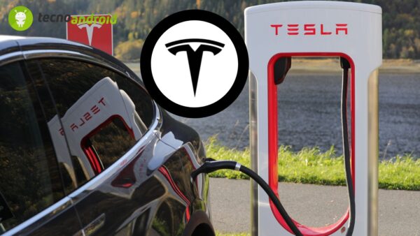 Tesla: in arrivo per gli utenti alcuni miglioramenti per il Frunk