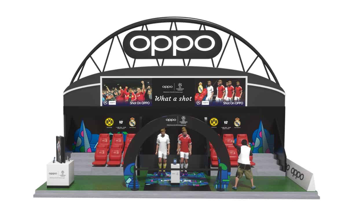 Lo stand di OPPO al Potters Field Park