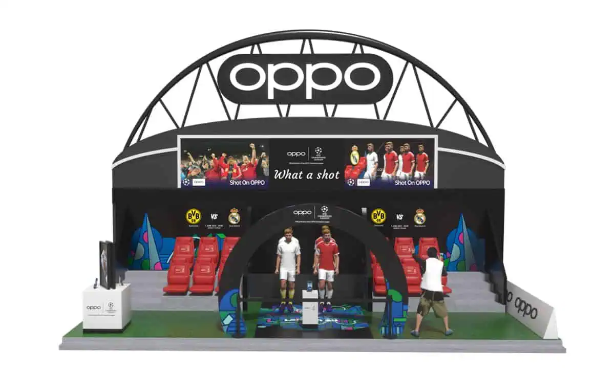 Lo stand di OPPO al Potters Field Park