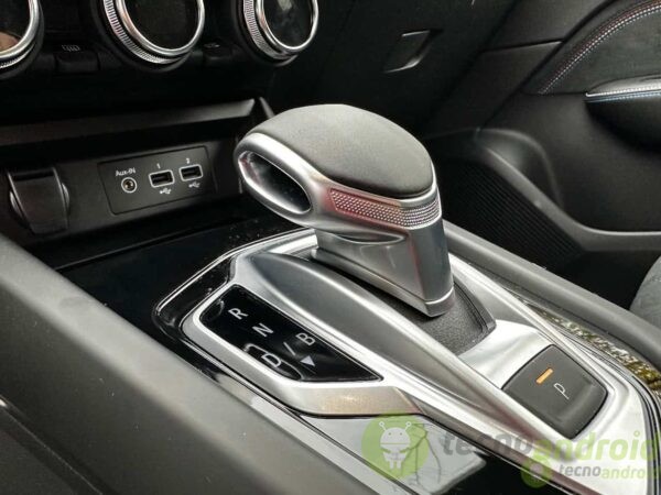 Renault Arkana Esprit Alpine - immagine 15 Renault Arkana Esprit Alpine - immagine 15