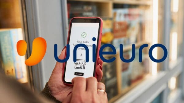 Unieuro PAZZA: offerte e smartphone GRATIS nel volantino