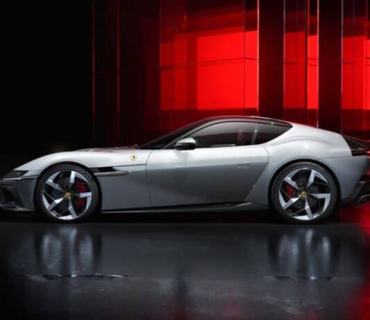 Ferrari 12Cilindri è realtà: ecco la nuova supercar con motore V12