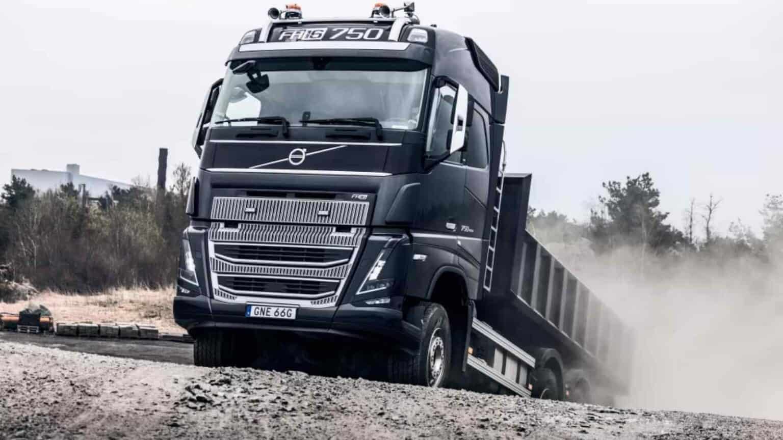 Volvo Trucks si presenta come l'innovazione che aspettavamo per i camion sostenibili