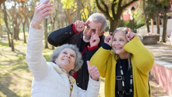 Il concetto di vecchiaia sta subendo un mutamento radicale grazie al miglioramento della salute e delle condizioni di vita generali