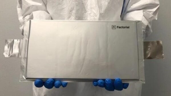 Mercedes: arrivano i prototipi di batterie allo stato solido di Factorial Energy