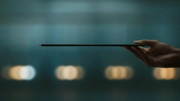 Apple: la moda dei nuovi iPad Pro, anche i nuovi iPhone e MacBook più sottili