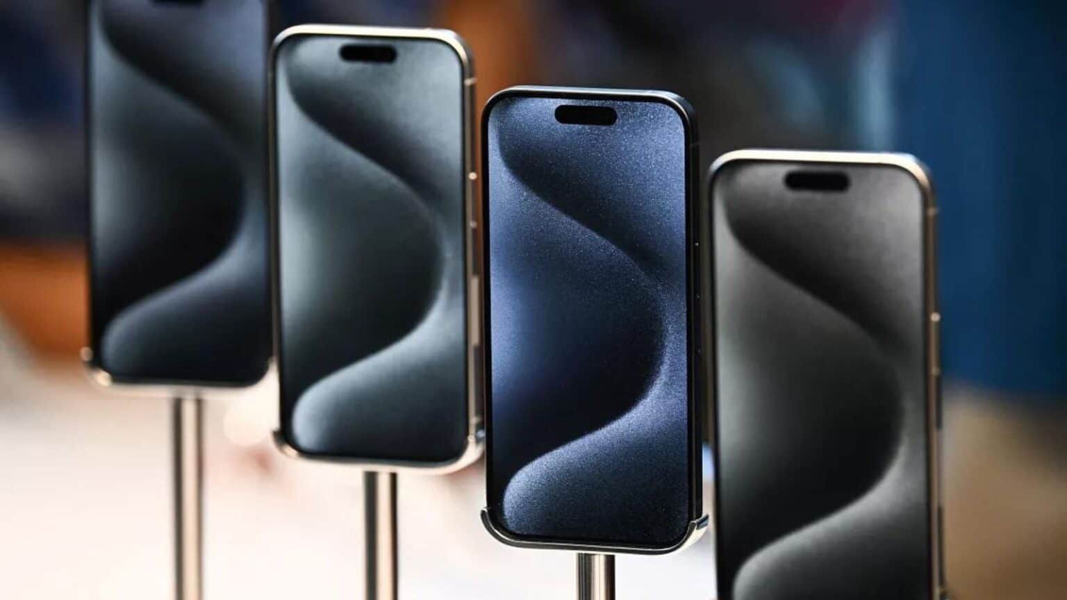 Apple svela gli anni di supporto per gli iPhone 15: saranno almeno 5