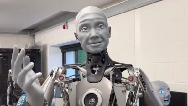 Robot, umanoidi del futuro: richiesti dall'IEEE degli standard universali