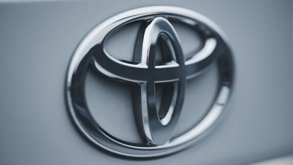 Toyota: nuovi motori a combustione e carburanti a zero emissioni