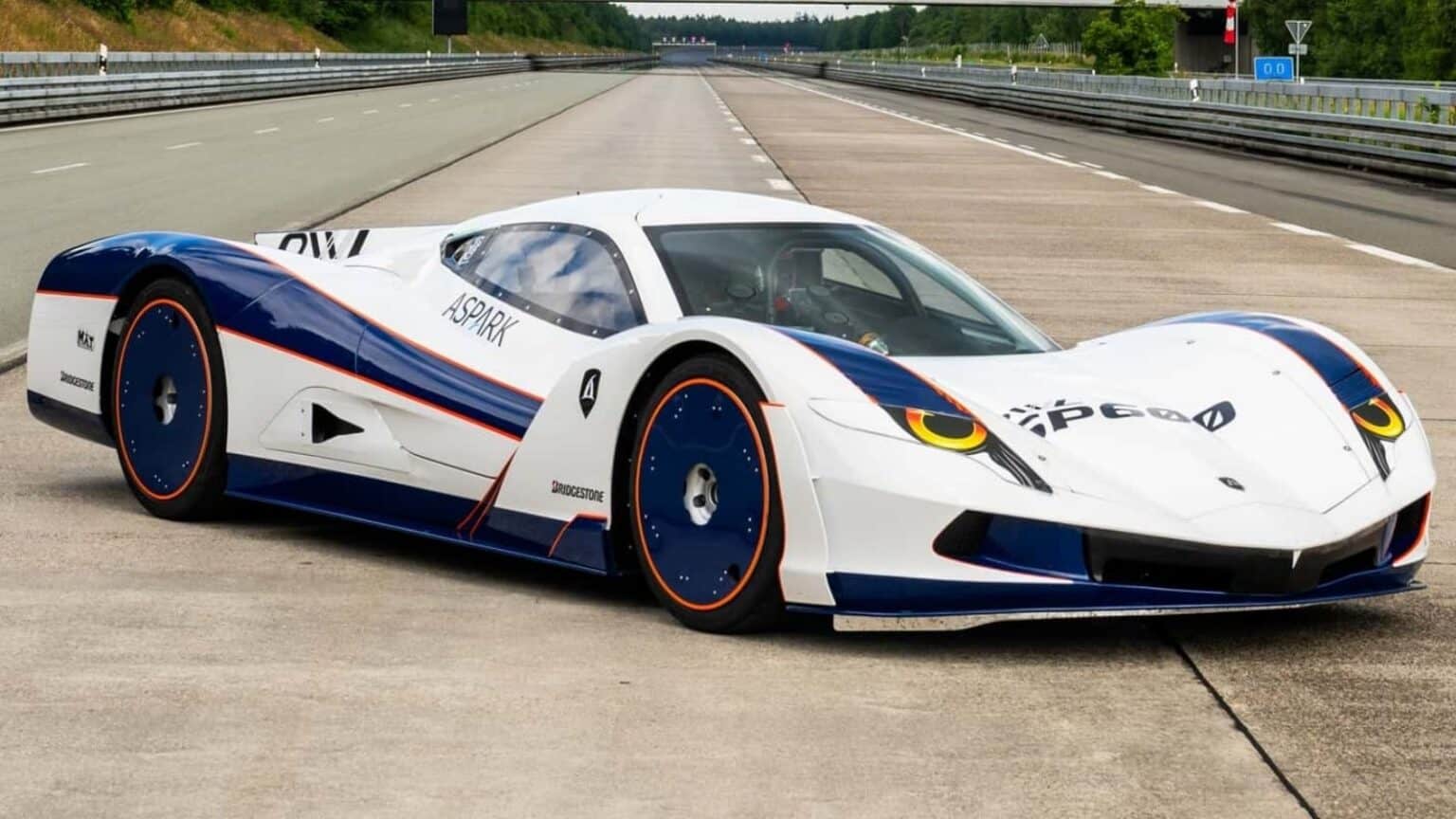 M.A.T. Aspark SP600: l'hypercar elettrica più veloce al mondo