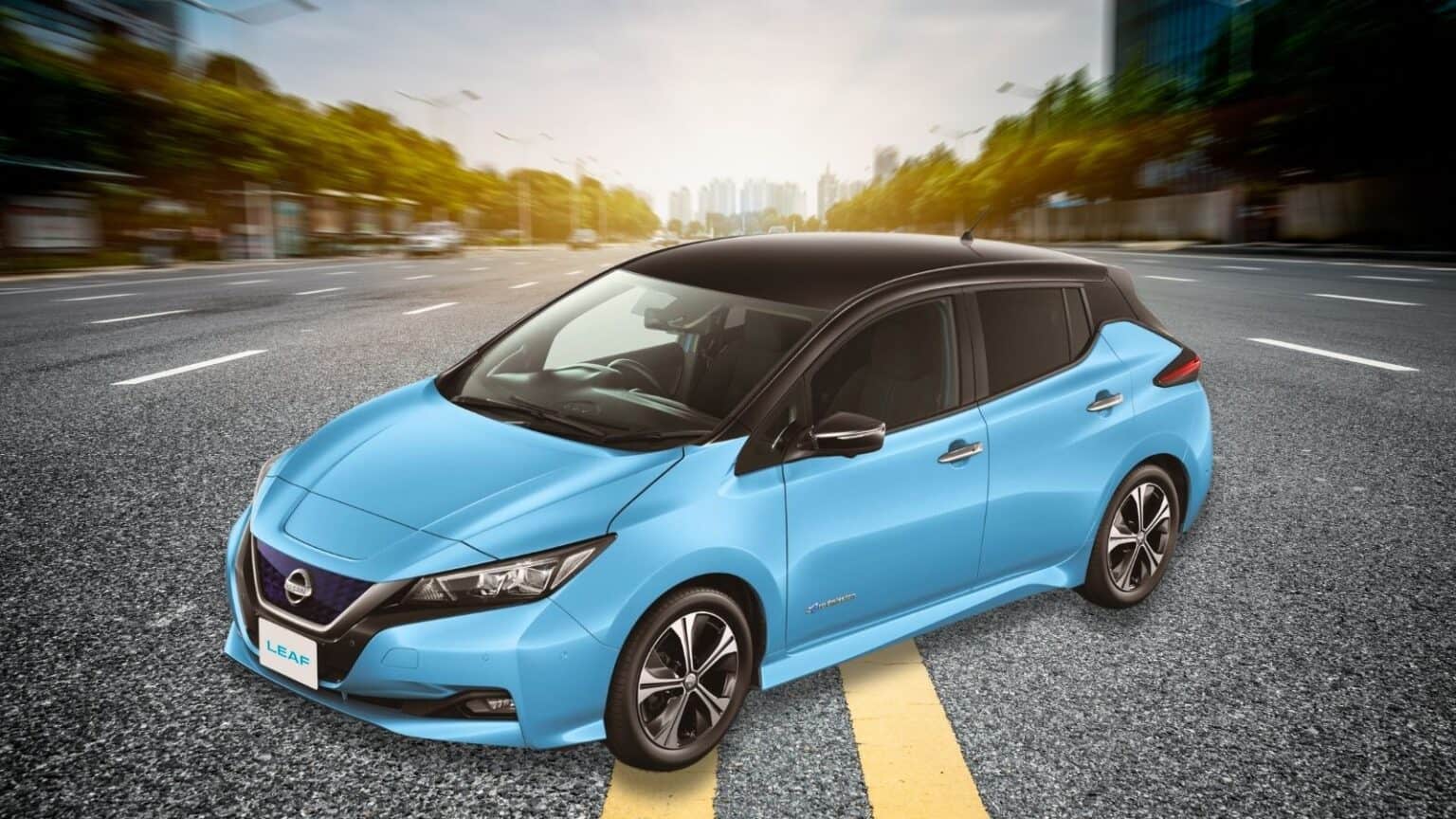 Nissan Leaf: l'auto di trasforma da berlina famigliare a SUV