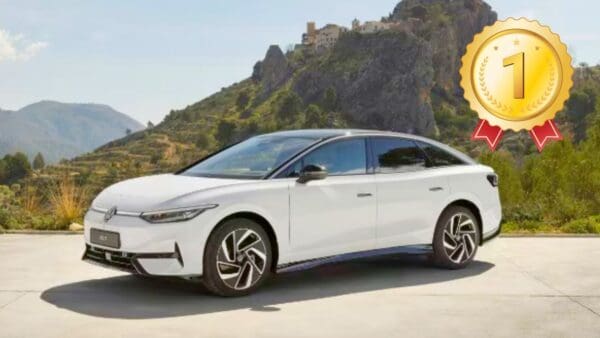 Volkswagen ID.7: prima auto elettrica ad ottenere il voto migliore dall'ADAC
