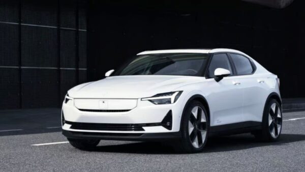 Polestar 2 Model Year: le novità portano una maggiore autonomia