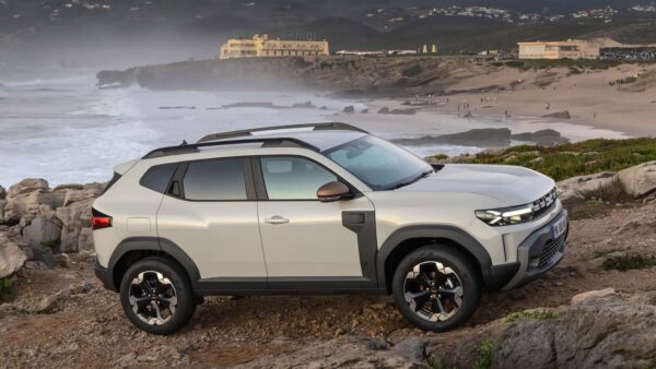 Dacia Duster Coupè