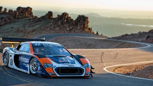 Hyundai preparazioni per il Pikes Peak