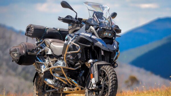 BMW non si concentrerà sull'elettrico per quanto riguarda le moto