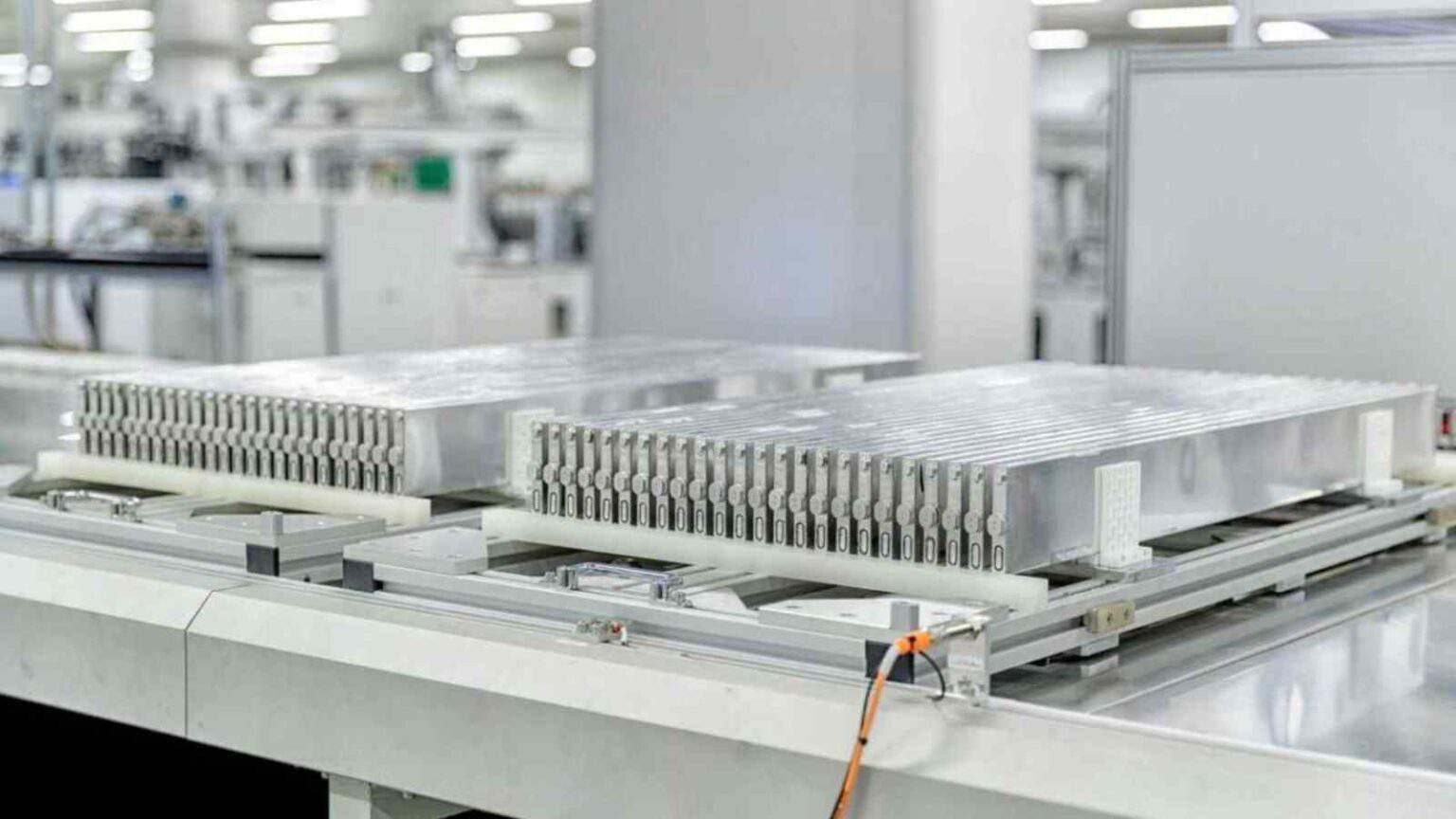 BYD, CATL ma anche Zeekr 001 sono i nomi più noti dei produttori di batterie cinesi che continuano ad innovare e migliorare il settore.