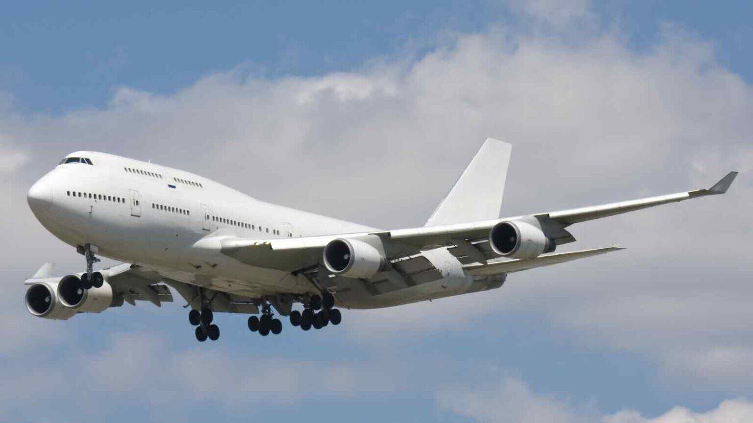 Può un Boeing 367-80 riuscire a fare una giravolta completa su se stesso? Anche due, se a pilotarlo c'è un Johnston