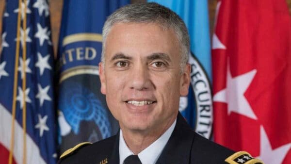 L'ex generale dell'esercito americano Paul M. Nakasone entra ufficialmente nella squadra di OpenAI nel Comitato per la Sicurezza.