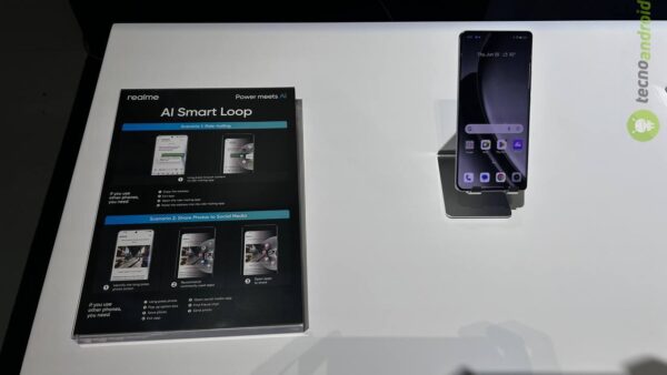 Realme - design