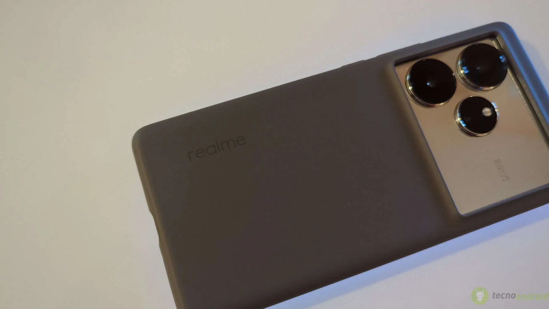 realme gt66