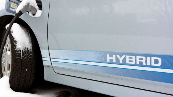 I migliori motori ibridi del 2024 sotto i 35.000 Euro
