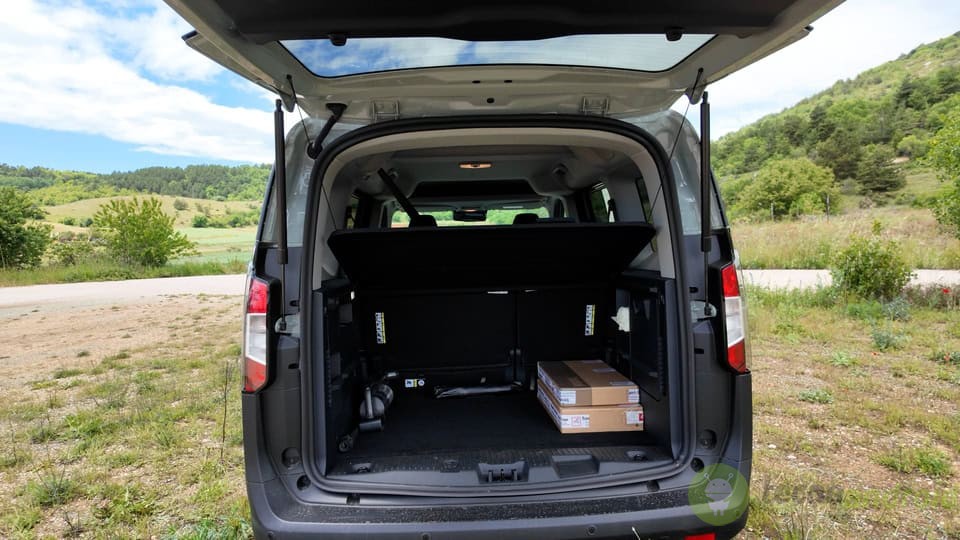 Coppia Spazzole Tergicristallo Gomma Per Ford Tourneo Courier (2014+) – Kit Con 9 Attacchi, Silenziose E Flessibili