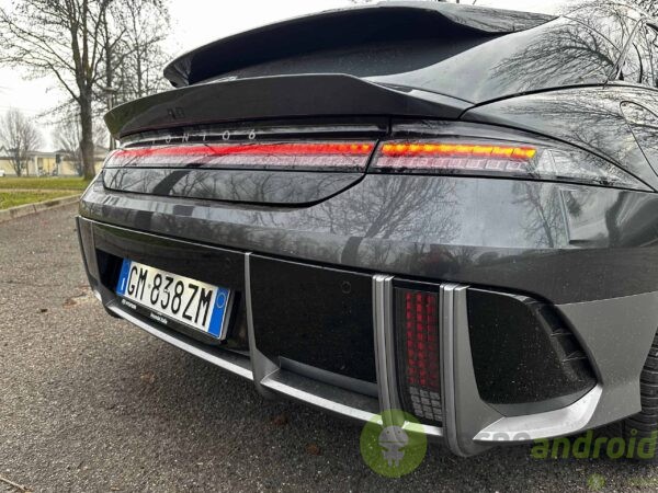 Hyundai Ioniq 6 - immagine 10 Hyundai Ioniq 6 - immagine 10