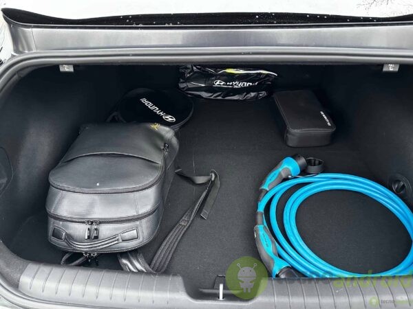 Hyundai Ioniq 6 - immagine 12 Hyundai Ioniq 6 - immagine 12